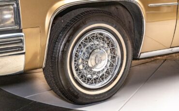 Cadillac-Coupe-DeVille-1979-Coupe-10