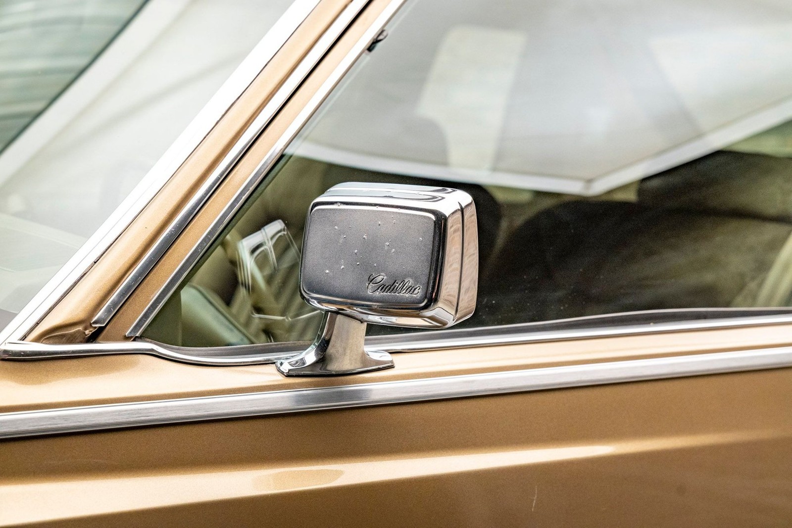 Cadillac-Coupe-DeVille-1979-Coupe-20