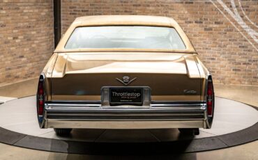 Cadillac-Coupe-DeVille-1979-Coupe-4