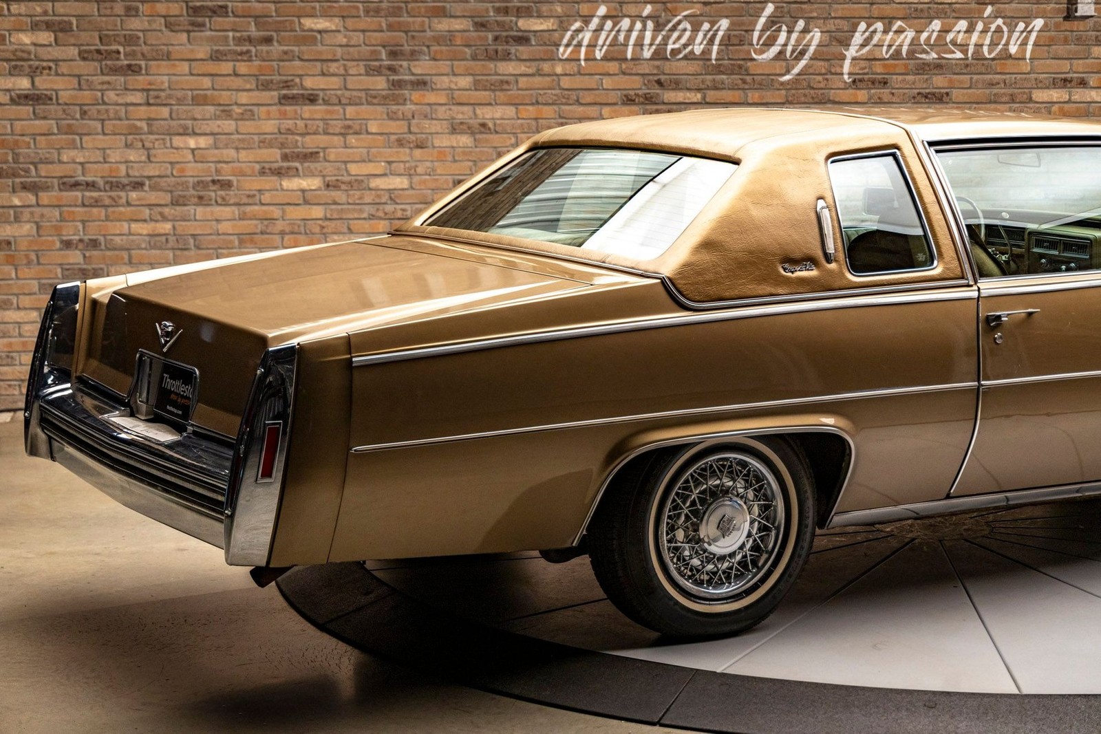 Cadillac-Coupe-DeVille-1979-Coupe-8