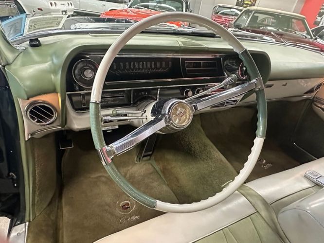 Cadillac-Coupe-deville-1964-Dark-Metallic-Green-Lime-Dorchester-Clot-16