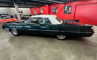 Cadillac-Coupe-deville-1964-Dark-Metallic-Green-Lime-Dorchester-Clot-28