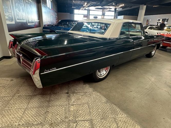 Cadillac-Coupe-deville-1964-Dark-Metallic-Green-Lime-Dorchester-Clot-31