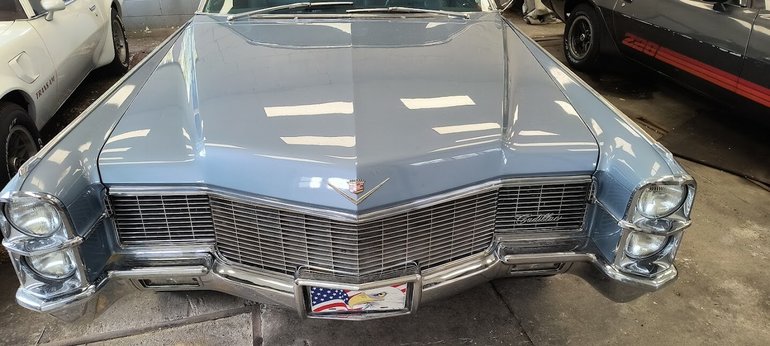 Cadillac-Coupe-deville-1965-Blue-Blue