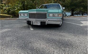Cadillac-Coupe-deville-1975-Dunbarton-Green-Green-Plaid-13