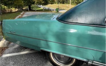 Cadillac-Coupe-deville-1975-Dunbarton-Green-Green-Plaid-37