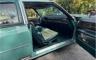 Cadillac-Coupe-deville-1975-Dunbarton-Green-Green-Plaid-61