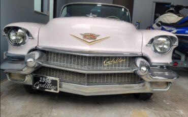 Cadillac-DeVille-1956-24