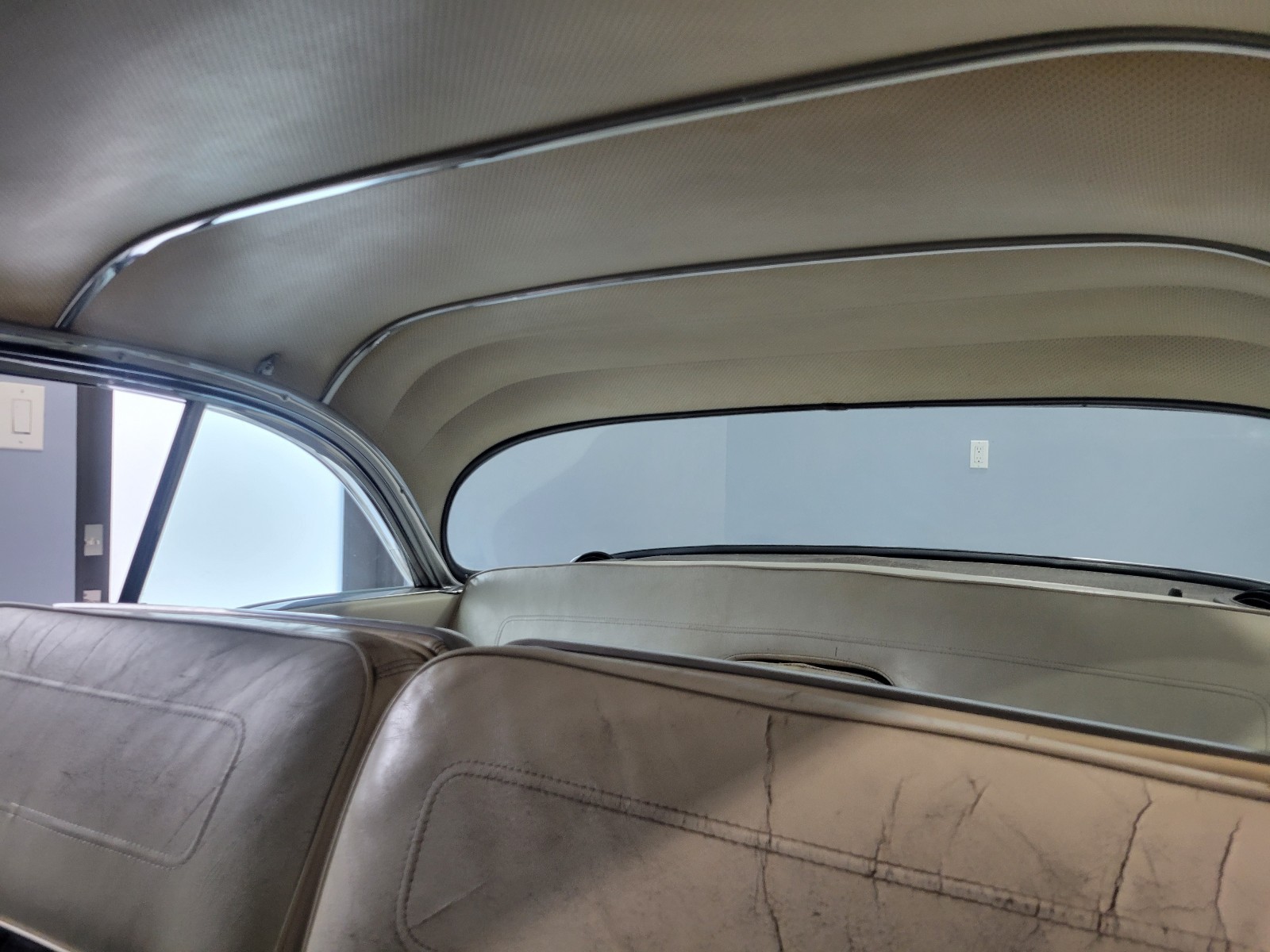 Cadillac-DeVille-1956-29