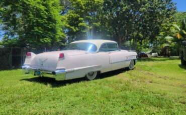 Cadillac-DeVille-1956-3