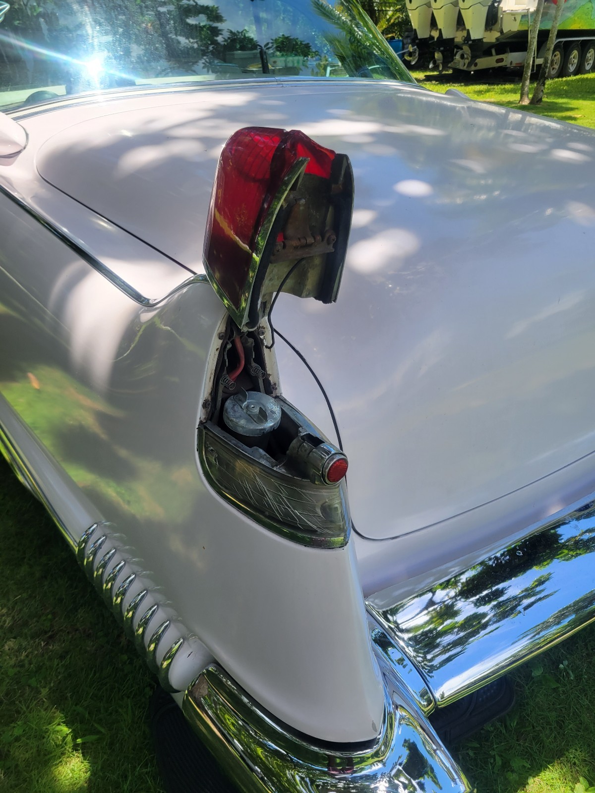 Cadillac-DeVille-1956-8