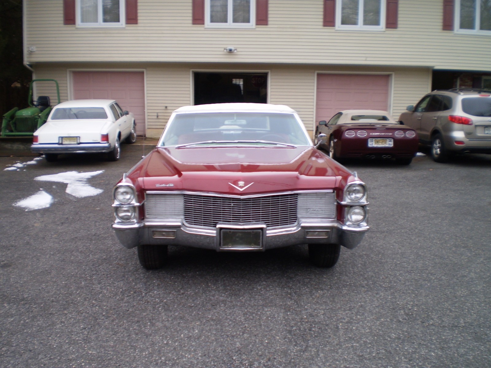 Cadillac-DeVille-1965-Convertible-9