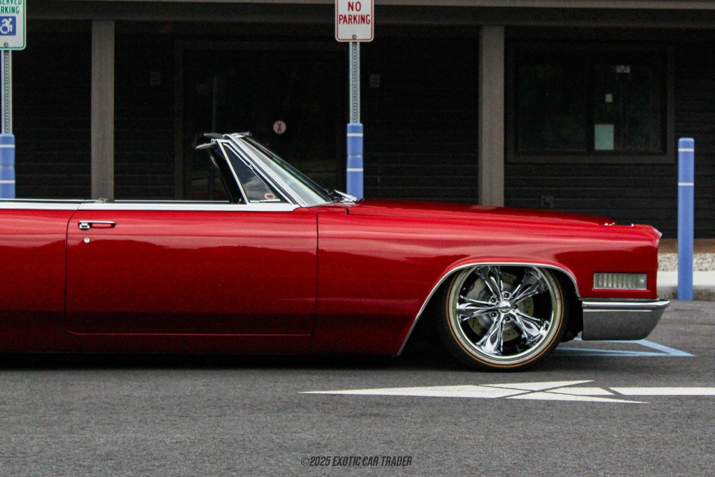 Cadillac-DeVille-1966-Convertible-10