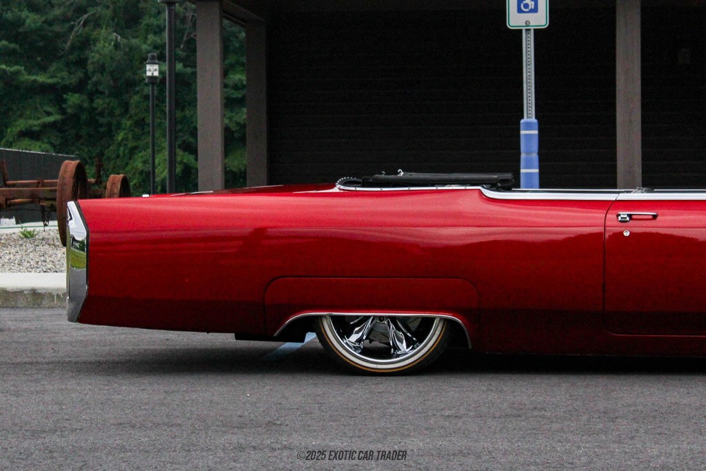 Cadillac-DeVille-1966-Convertible-9