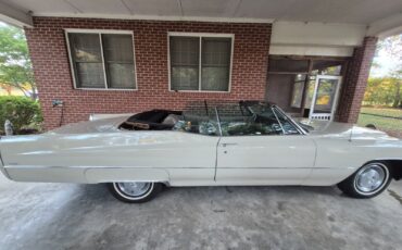 Cadillac-DeVille-1967-Convertible-9