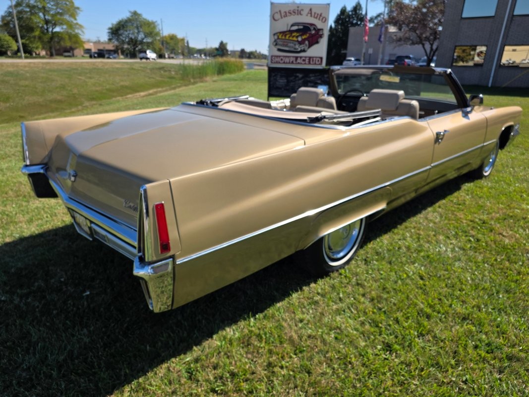 Cadillac-DeVille-1970-10