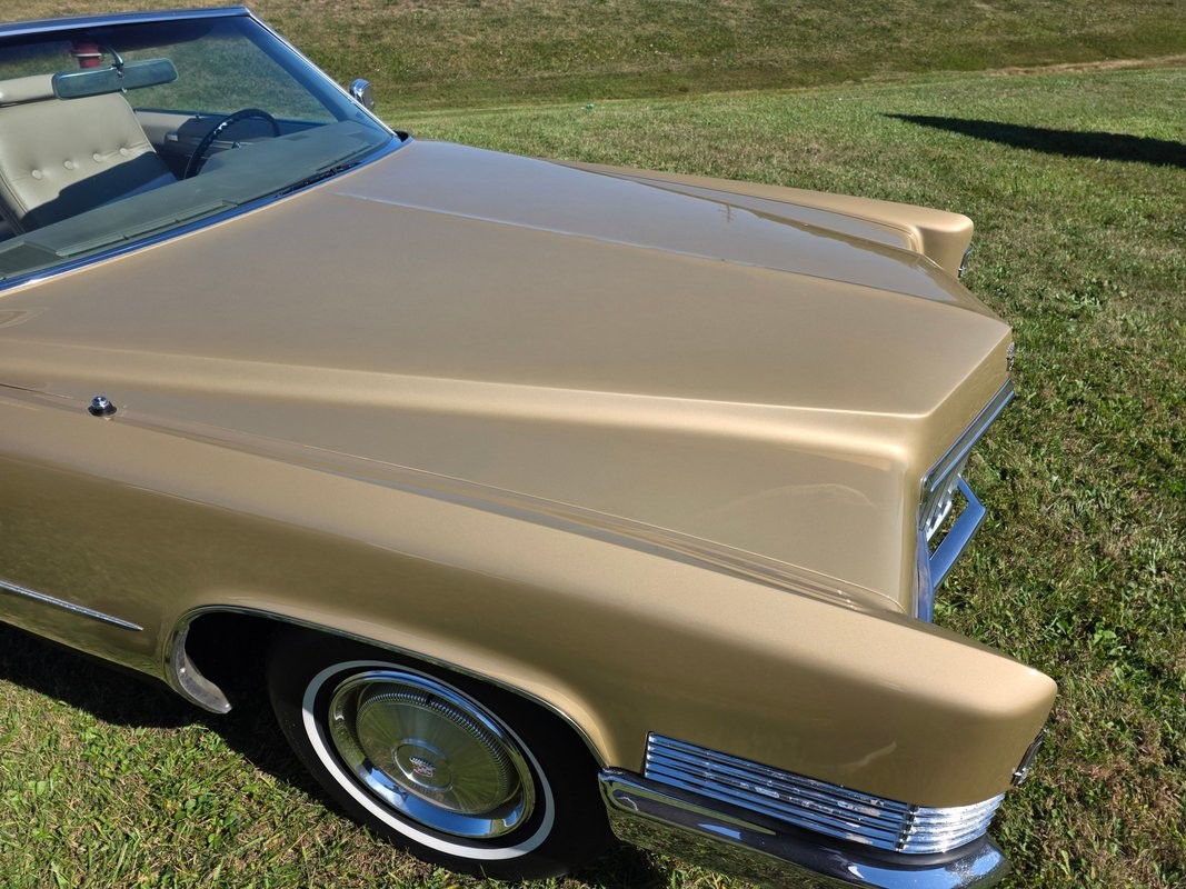 Cadillac-DeVille-1970-14