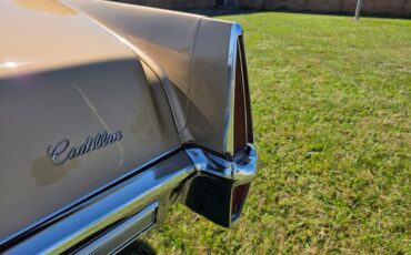 Cadillac-DeVille-1970-21