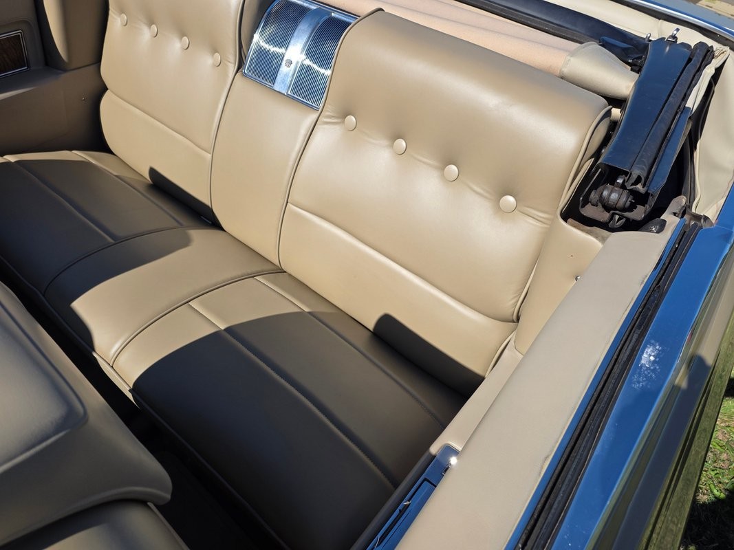 Cadillac-DeVille-1970-31