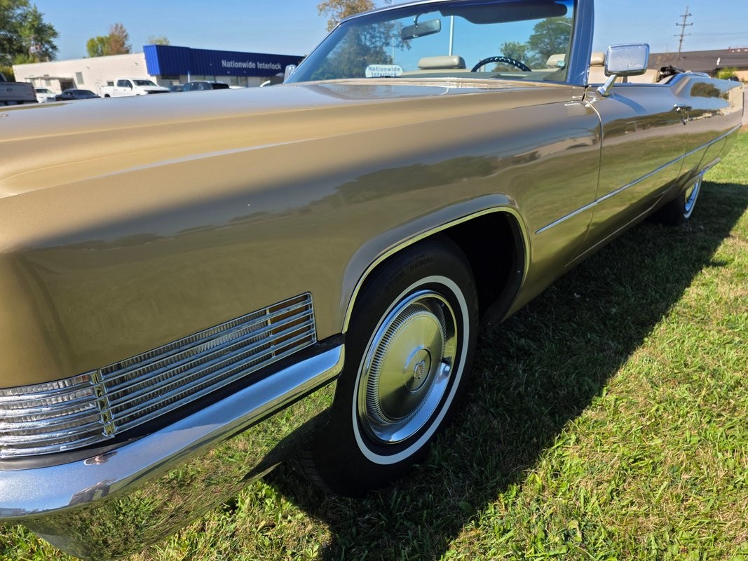 Cadillac-DeVille-1970-5