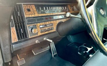 Cadillac-DeVille-1970-Sedan-18