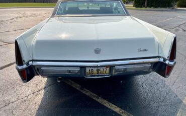 Cadillac-DeVille-1970-Sedan-4