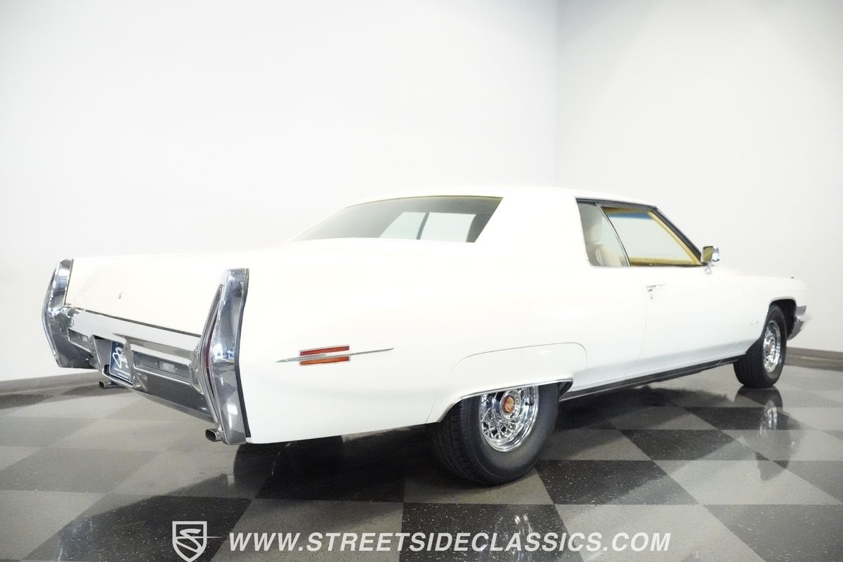 Cadillac-DeVille-1971-Coupe-30