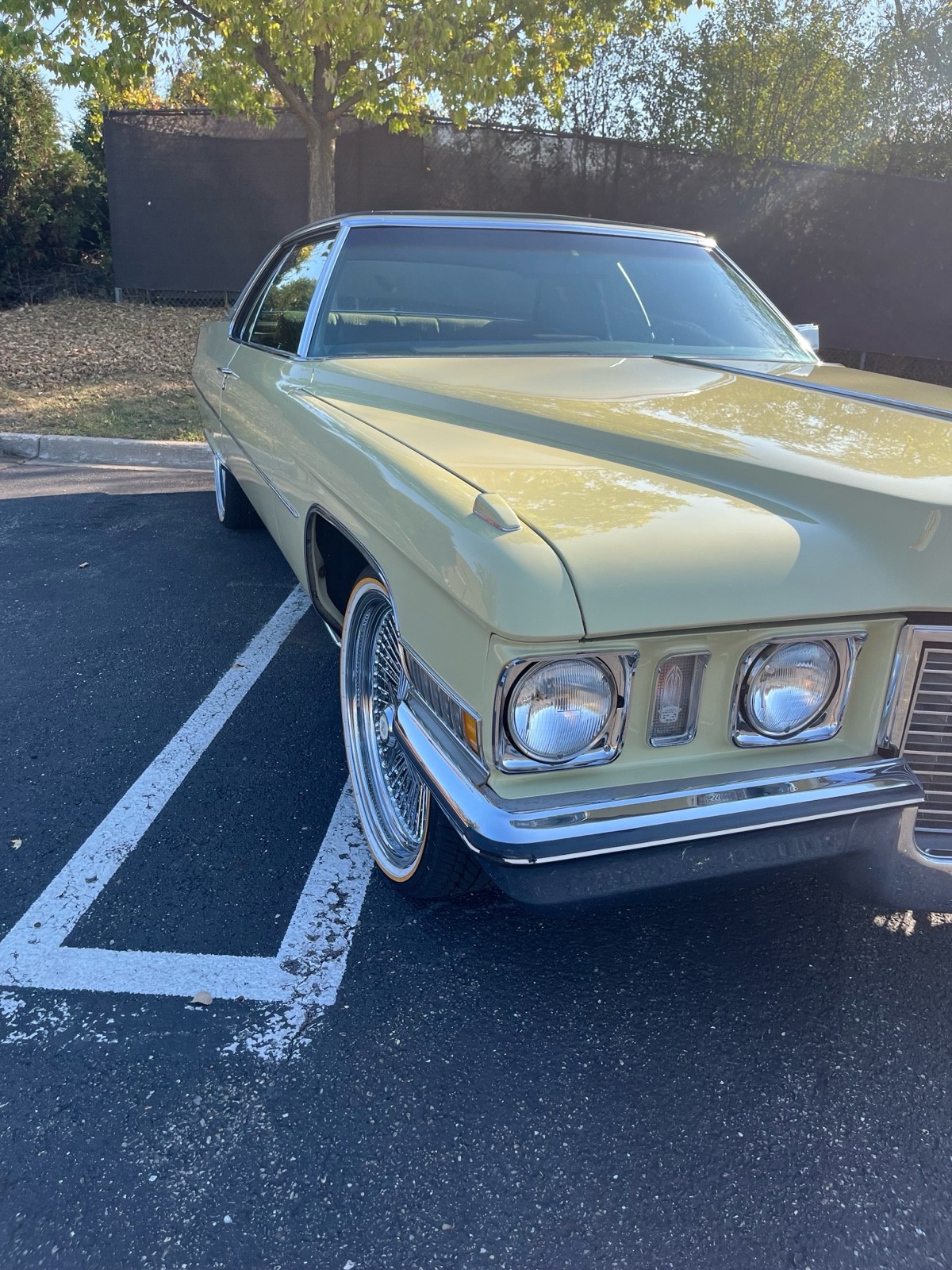 Cadillac-DeVille-1972-Coupe-1