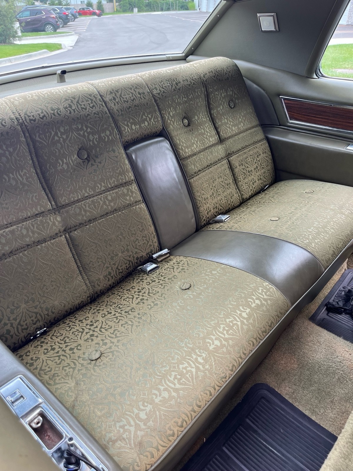 Cadillac-DeVille-1972-Coupe-18