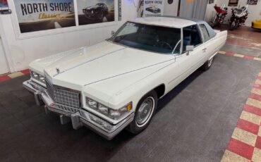 Cadillac-DeVille-1975-15