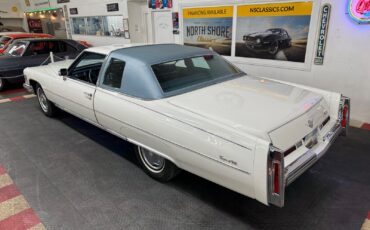 Cadillac-DeVille-1975-2