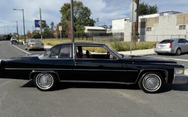 Cadillac-DeVille-1979-7