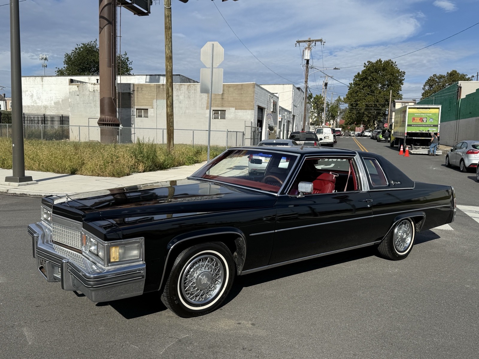 Cadillac-DeVille-1979