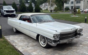 Cadillac-Deville-1963-White-Red-And-White-1