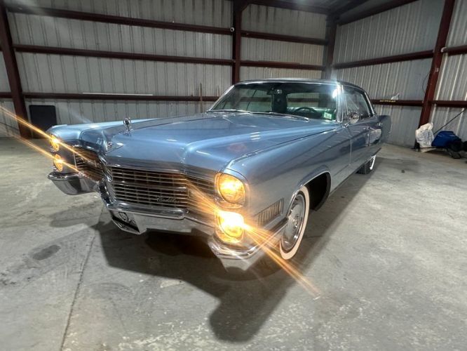 Cadillac-Deville-1966-Blue-17