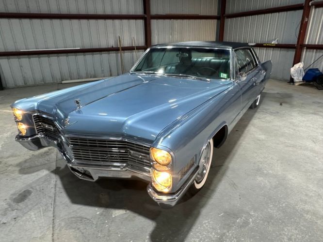 Cadillac-Deville-1966-Blue-6