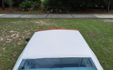 Cadillac-Deville-1971-Duchess-Gold-White-4