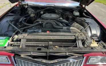 Cadillac-Deville-1975-Red-Red-Leather-1