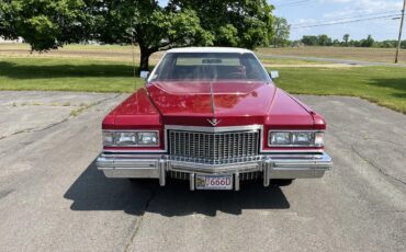 Cadillac-Deville-1975-Red-Red-Leather