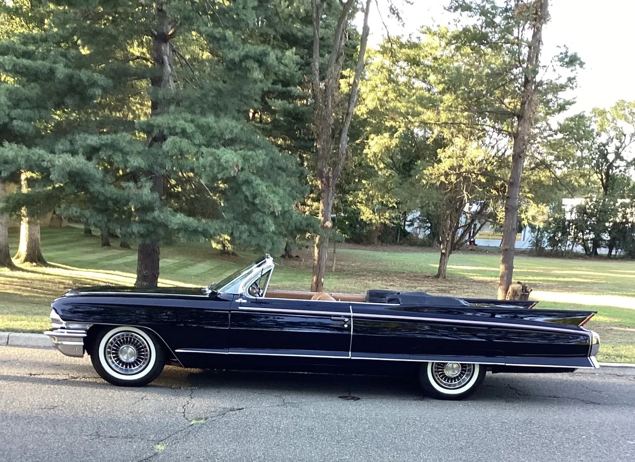 Cadillac-Eldorado-1962-Black-Saddle-Tan-12