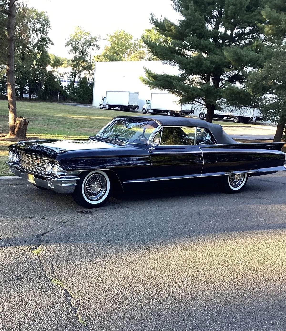 Cadillac-Eldorado-1962-Black-Saddle-Tan-13