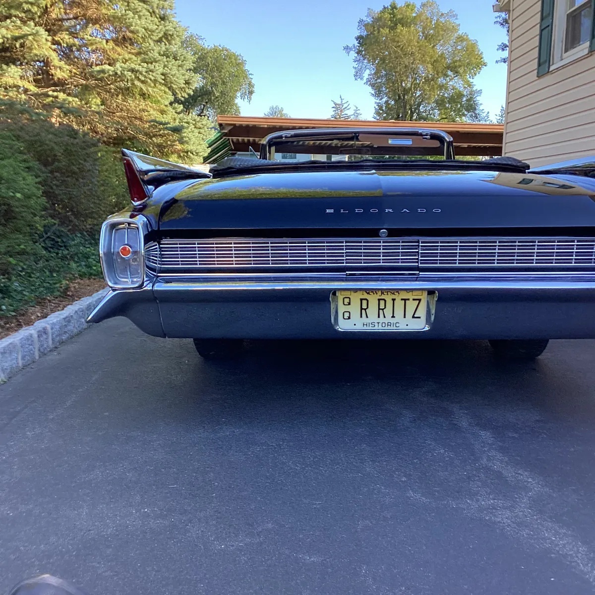 Cadillac-Eldorado-1962-Black-Saddle-Tan-8
