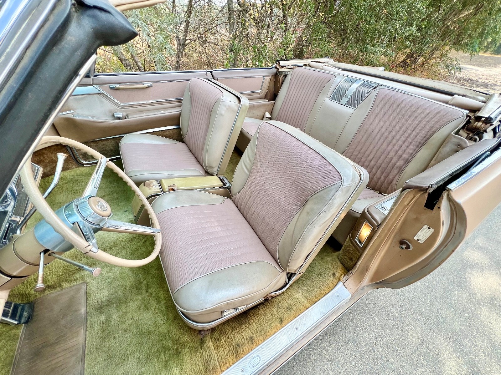 Cadillac-Eldorado-1965-Convertible-10