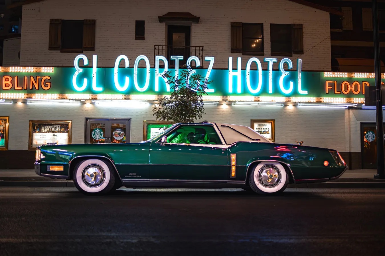 Cadillac-Eldorado-1970-Green-White-And-Green-10