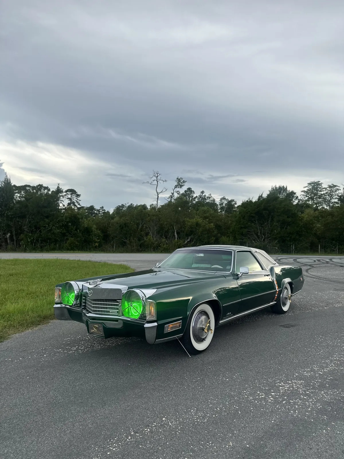 Cadillac-Eldorado-1970-Green-White-And-Green-12
