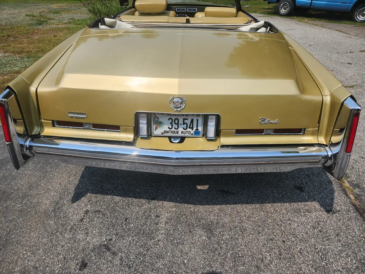 Cadillac-Eldorado-1974-Gold-Gold-8