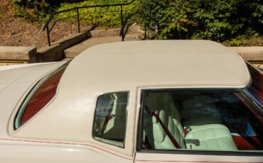 Cadillac-Eldorado-1977-Cotillon-White-White-10