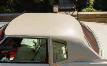 Cadillac-Eldorado-1977-Cotillon-White-White-11
