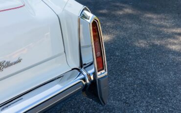 Cadillac-Eldorado-1977-Cotillon-White-White-16
