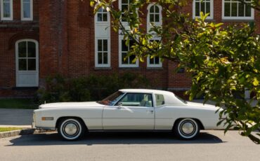 Cadillac-Eldorado-1977-Cotillon-White-White-2